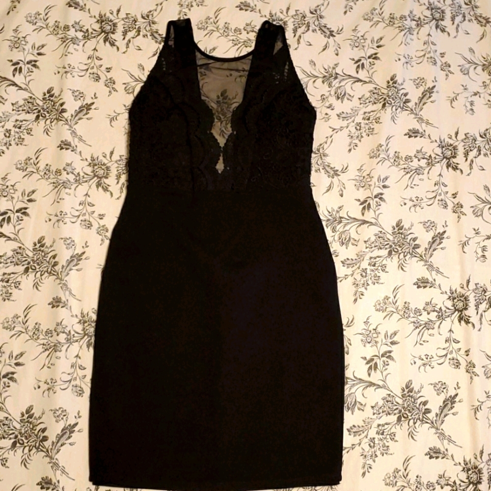 Lulus Bodycon Little Black Dress